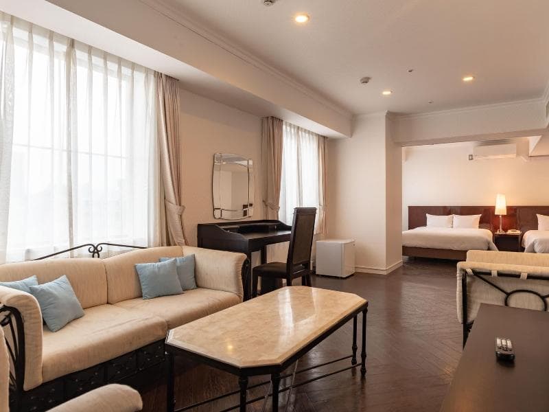 Shonan Kamakura Crystal Hotel main