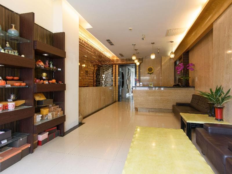 Harbor Elite Hotel 4