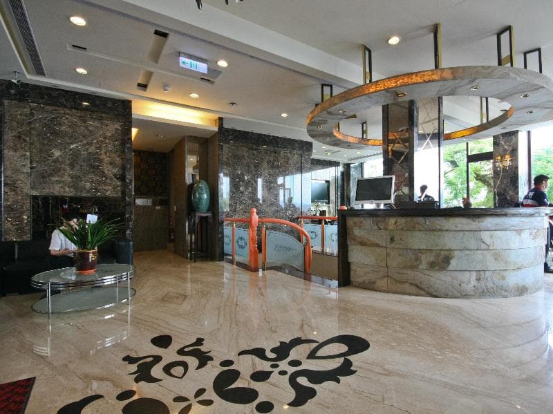 Harbor Resort Hotel photo 1