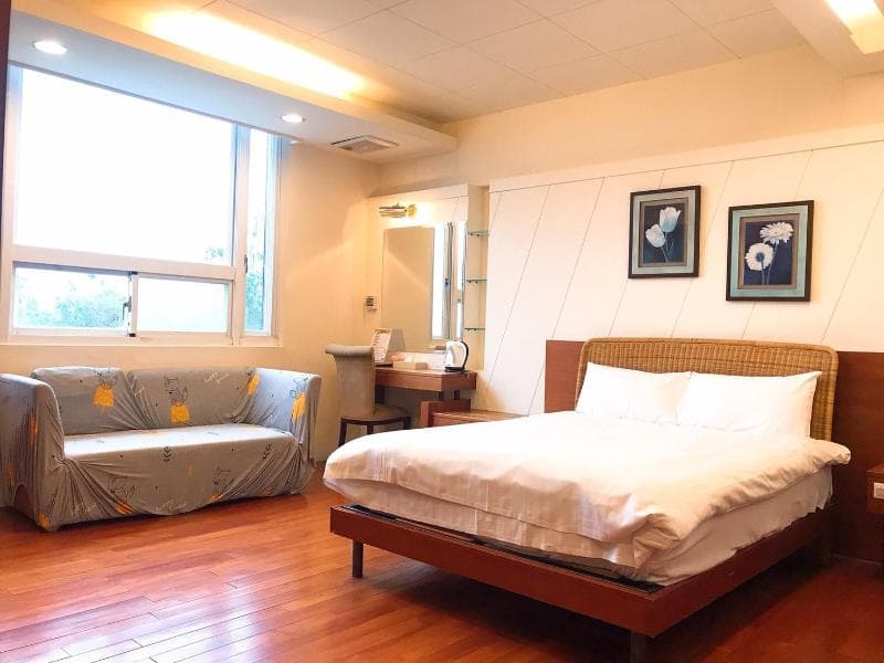 Ailiga Travel Villa main