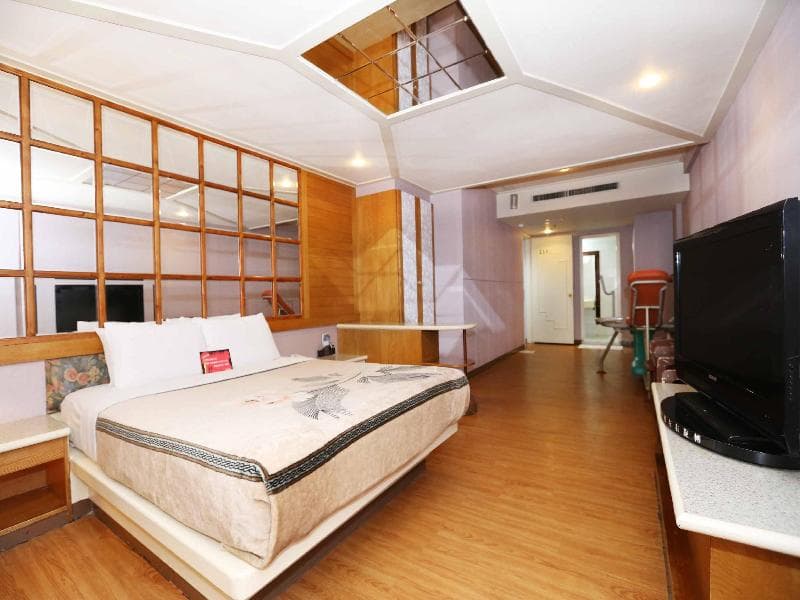Midi Motel Tai Nan Branch 3