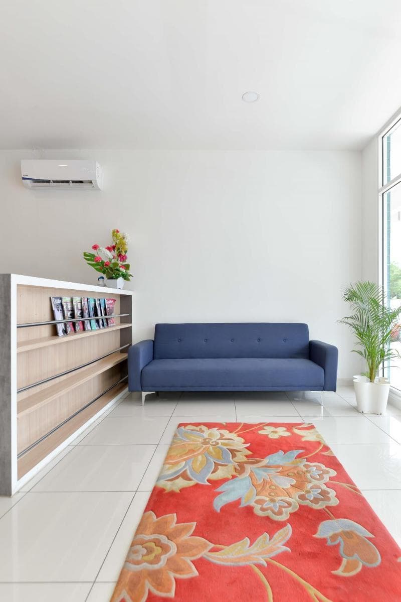 De Ideal Hotel main