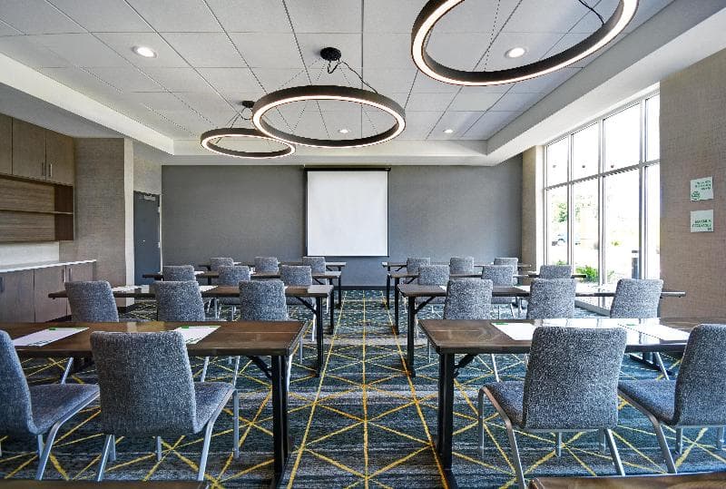 Holiday Inn - Grand Rapids North photo 1