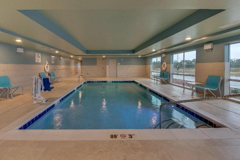 Holiday Inn Express & Suites Union City 3