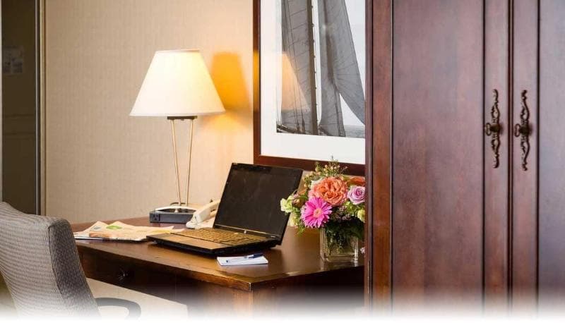 Salem Waterfront Hotel And Suites 5