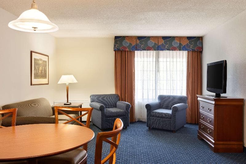 Country Inn & Suites By Radisson, Fredericksburg S photo 1