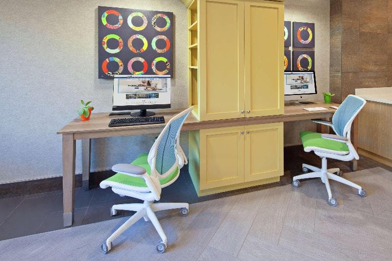 Home2 Suites by Hilton Alameda Oakland Airport photo 1