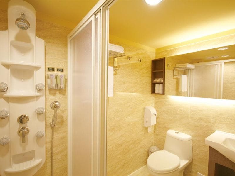Kindness Hotel - Houyi Jiuru photo 1
