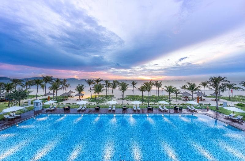 Meliá Vinpearl Cam Ranh Beach Resort 3