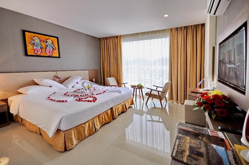Rigel Hotel 5