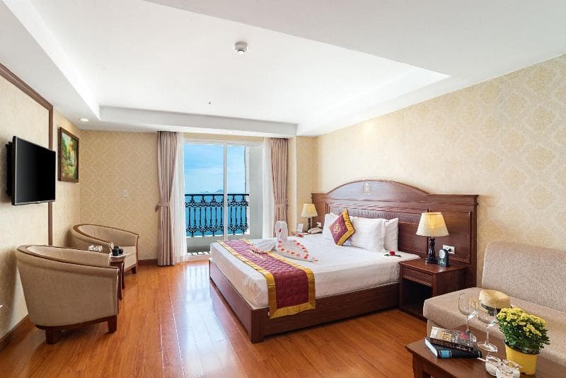 Regalia Hotel photo 1