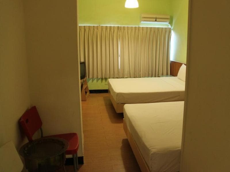 Hwa Hong Hotel 5