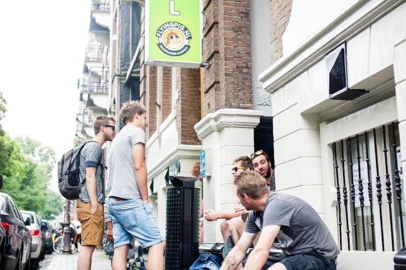 The Flying Pig Uptown Hostel (Adults Only) photo 1