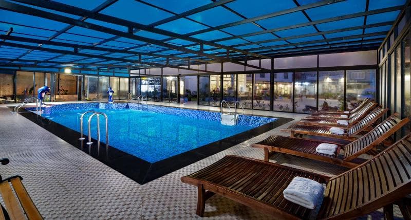 Freesia Hotel 3