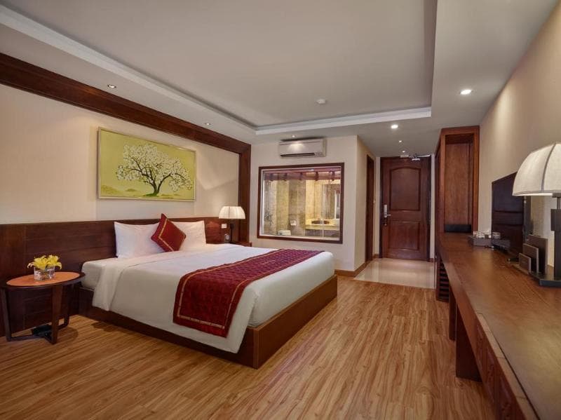 Freesia Hotel main