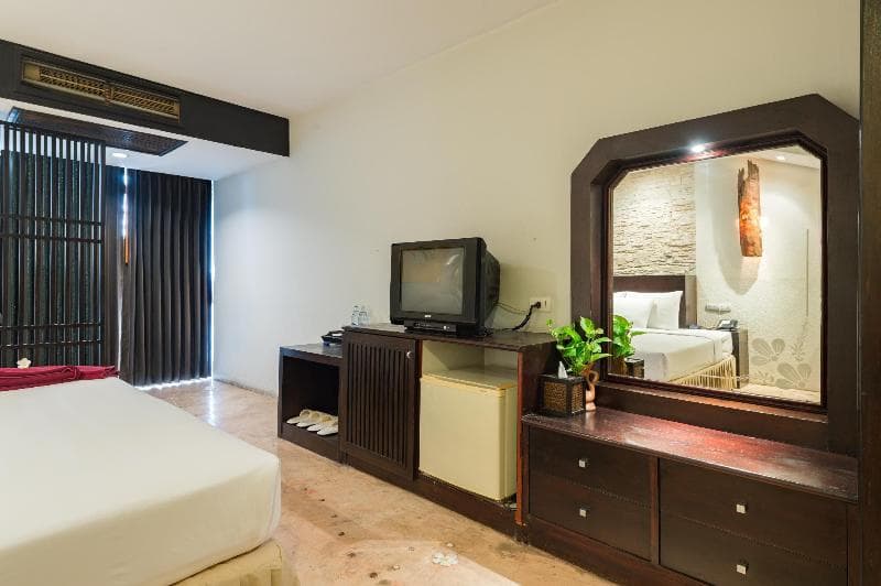 The Legacy Hotel photo 1
