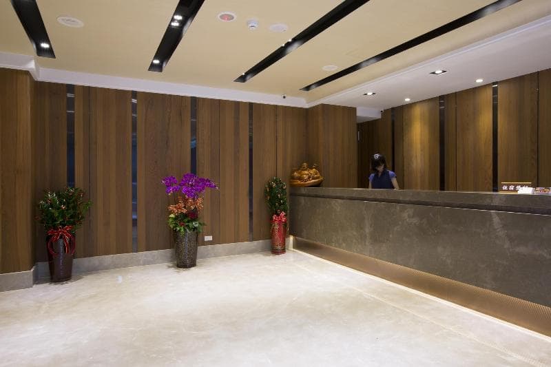 Noble Hotel photo 1