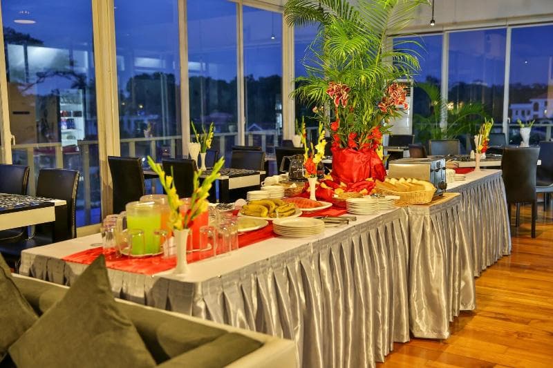 Sky View Hotel 3