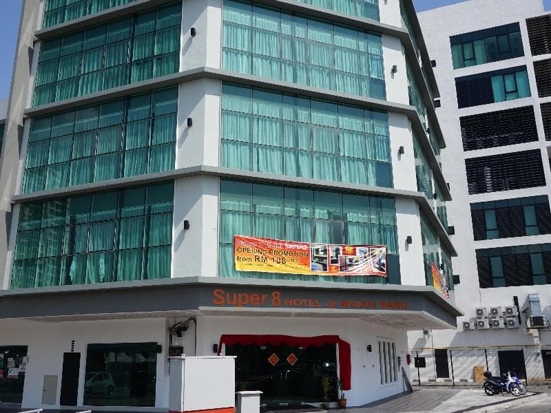 Super 8 Bayan Baru 5