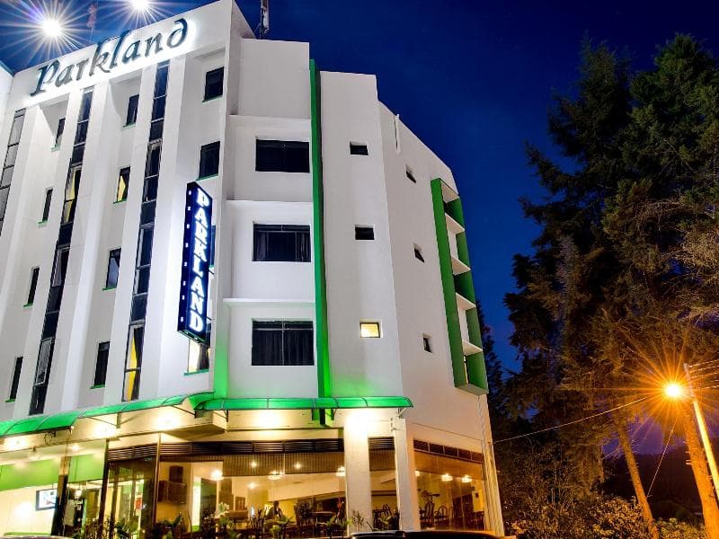 Parkland Hotel 3