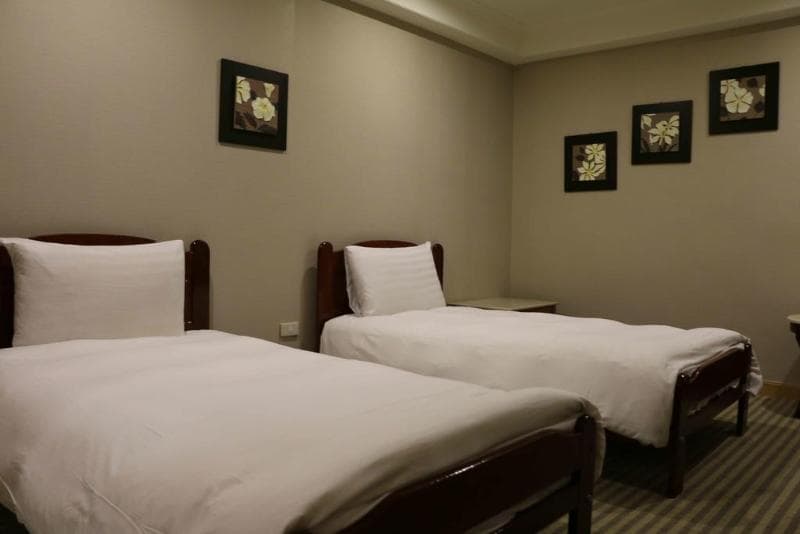 Apollo Hotel 4