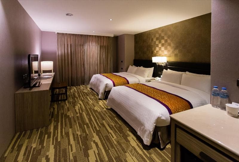 Chiayi Oriental Pearl International Hotel main