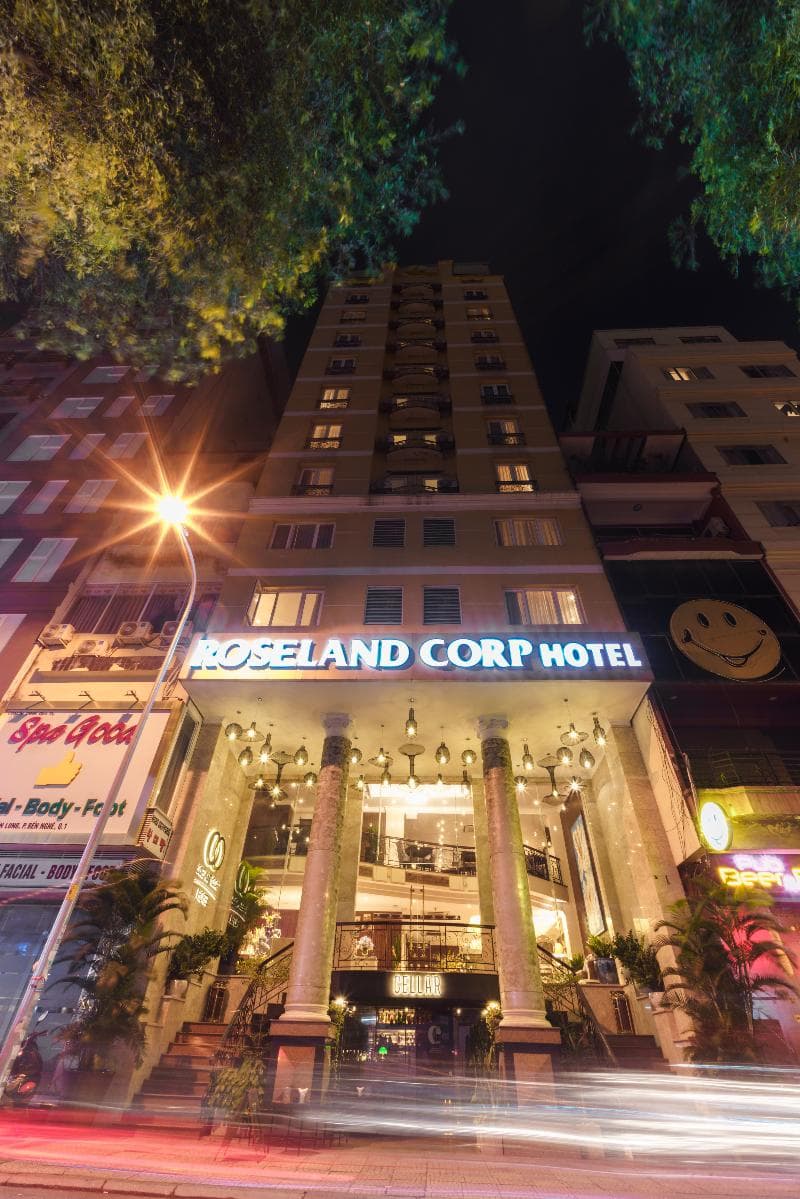 Roseland Corp Hotel 3