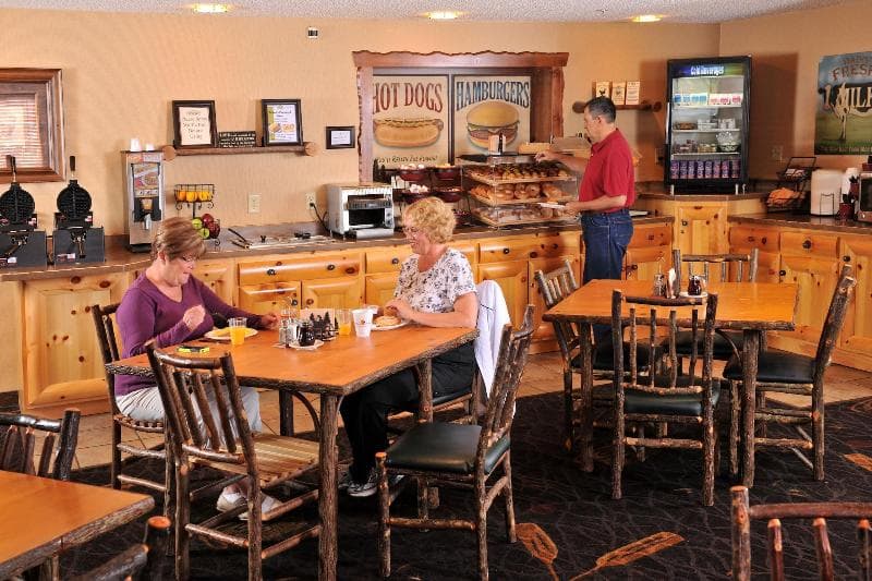 Stoney Creek Hotel & Conference Center Peoria 3