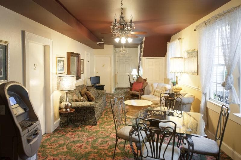 Historic Streetcar Inn photo 1