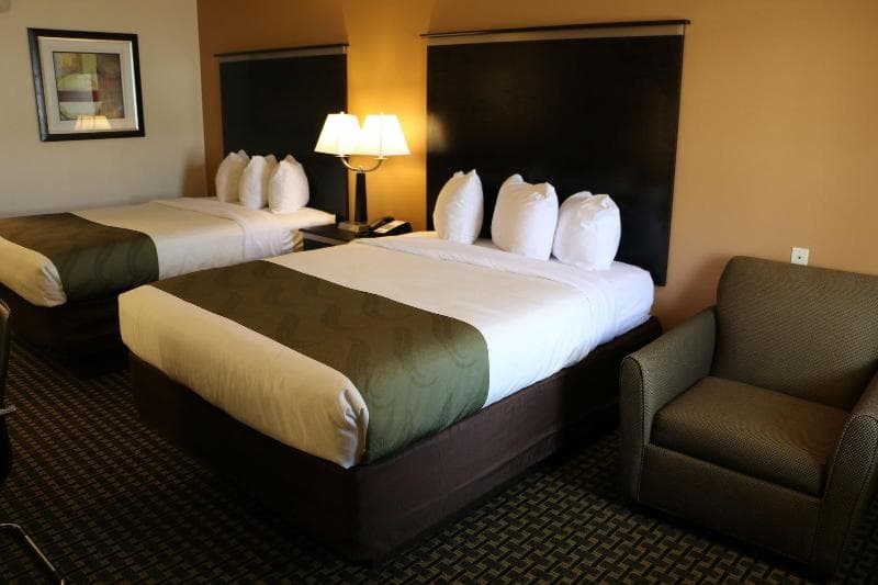Highland Inn 4