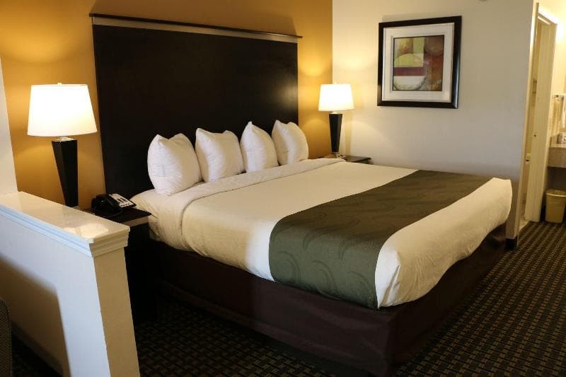 Highland Inn photo 1