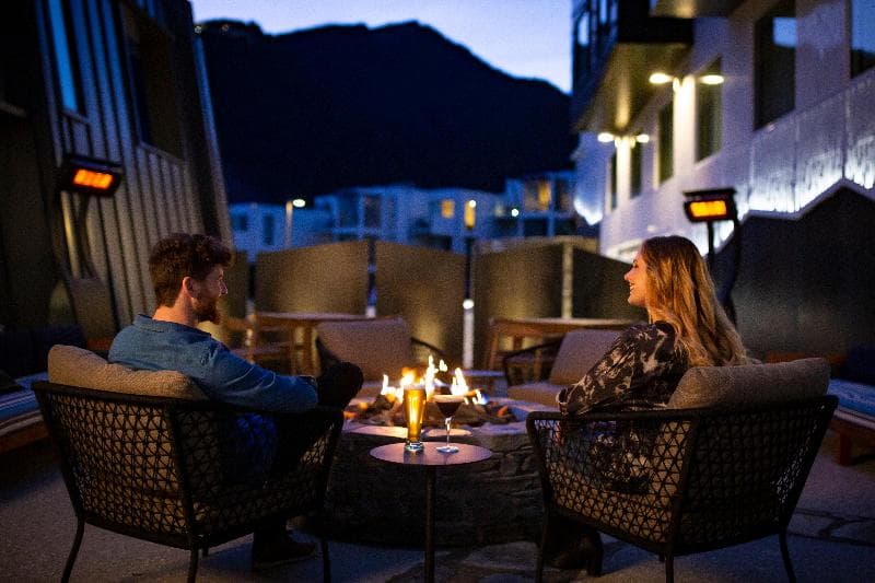 Holiday Inn Express & Suites Queenstown photo 1