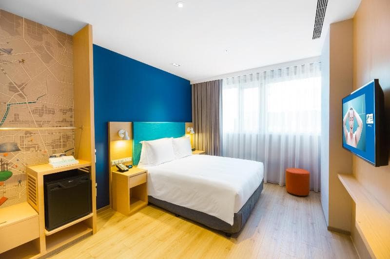 Holiday Inn Express Taichung Fengchia 5