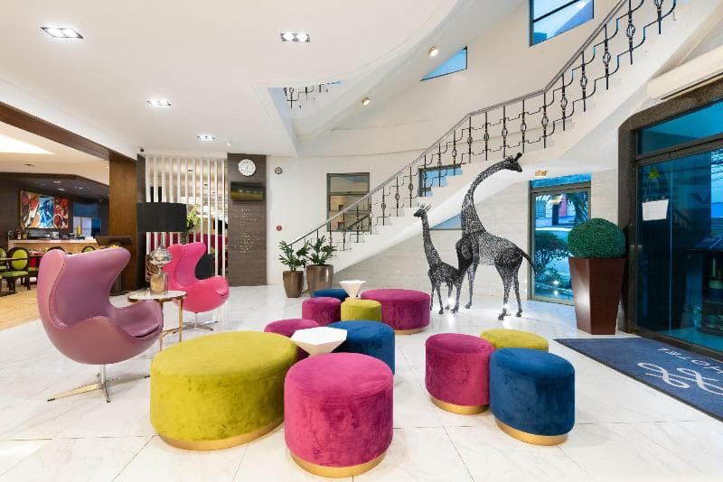 Lenox Hotel 2