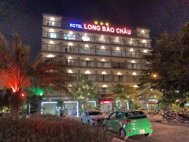 Long Bao Chau Hotel 4