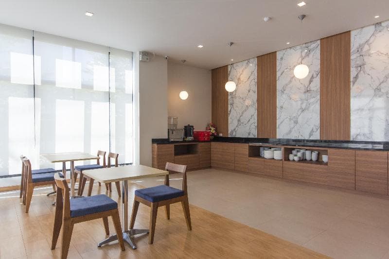 Don Chan Residence main