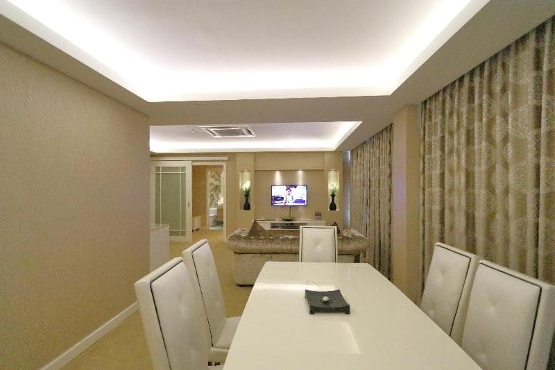 The Guest Hotel & Spa 4