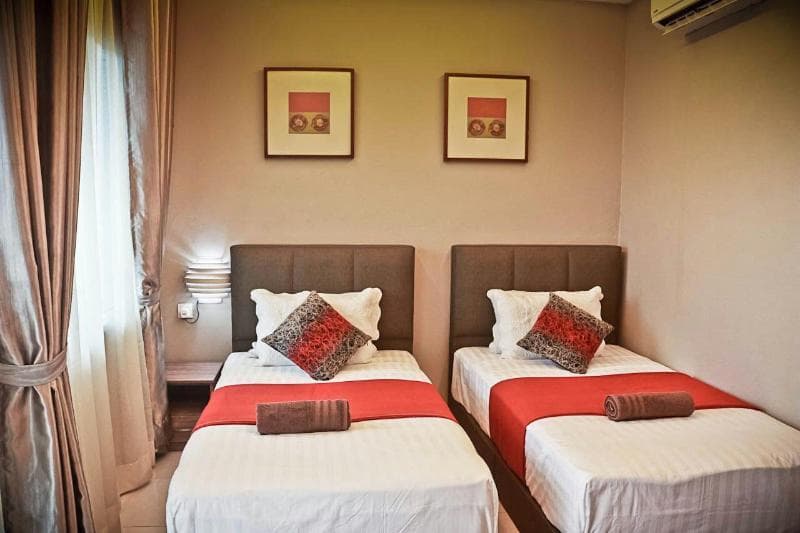 Destini Akef Villa main