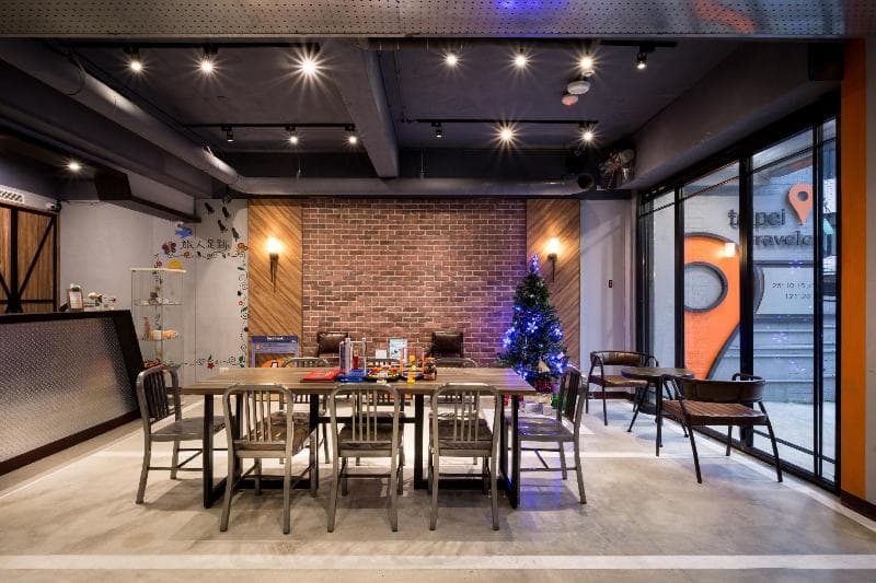 Taipei Travelers International Hostel photo 1