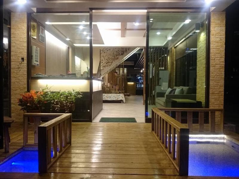 Host On Exquisite Hotspring Hotel photo 1