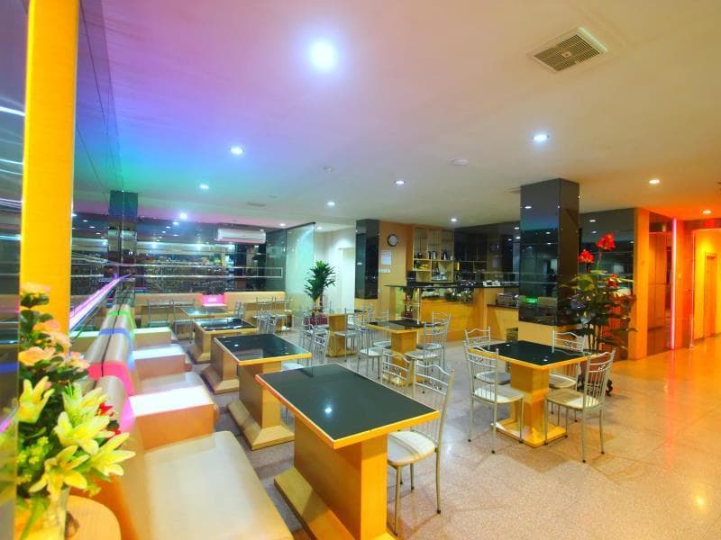 Lovina Inn Penuin 4