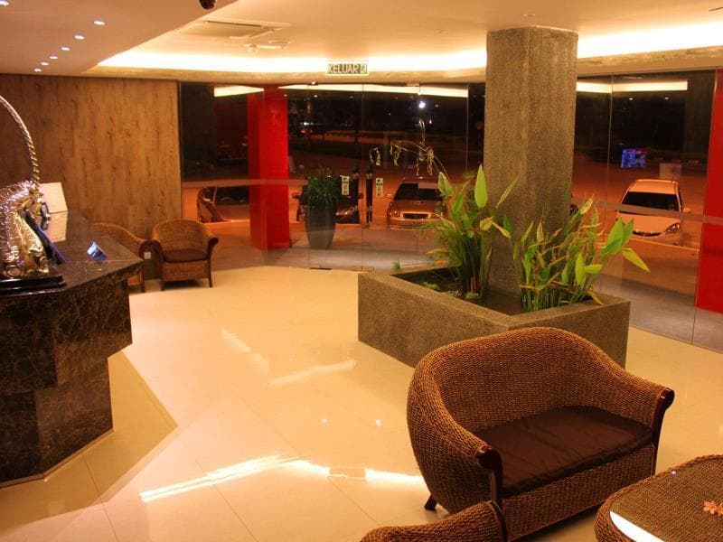 Hotel Time Nilai 3
