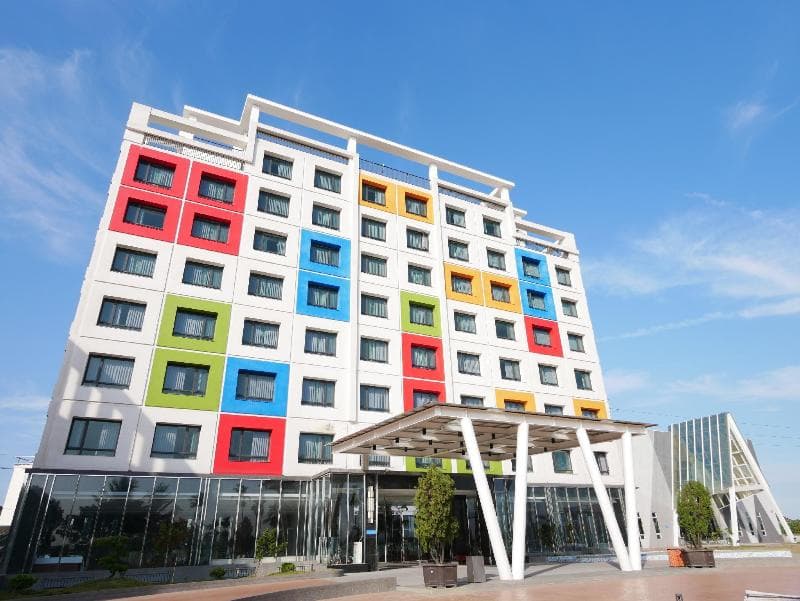 L'arc Hotel 3