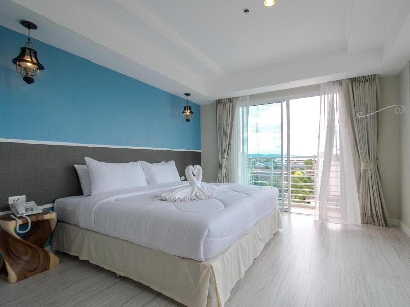 Prachuap Grand Hotel 5