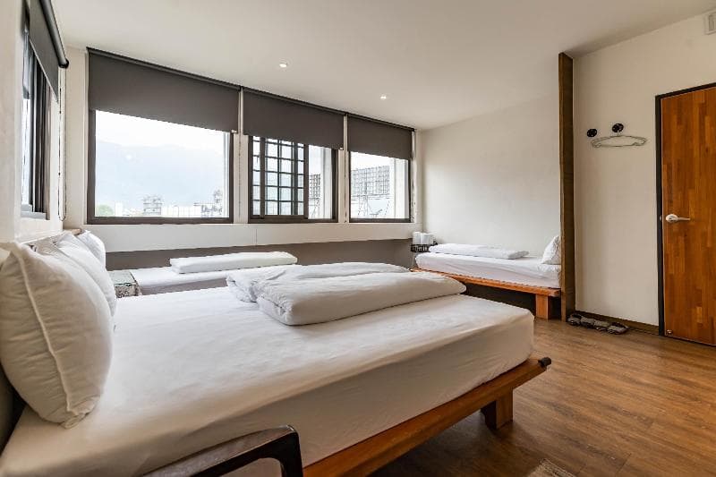 Mini Voyage Hostel main