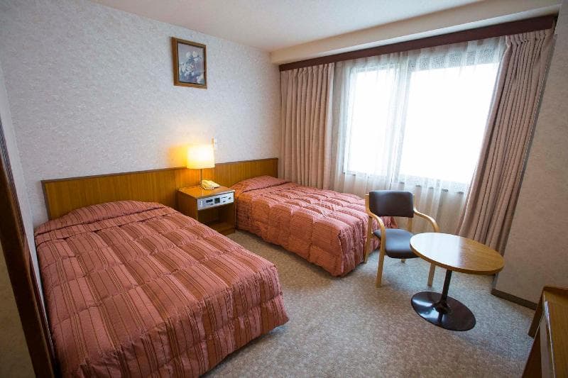 City Hotel Airport In Prince 2