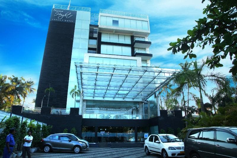 Diana Heights Luxury Hotel 5
