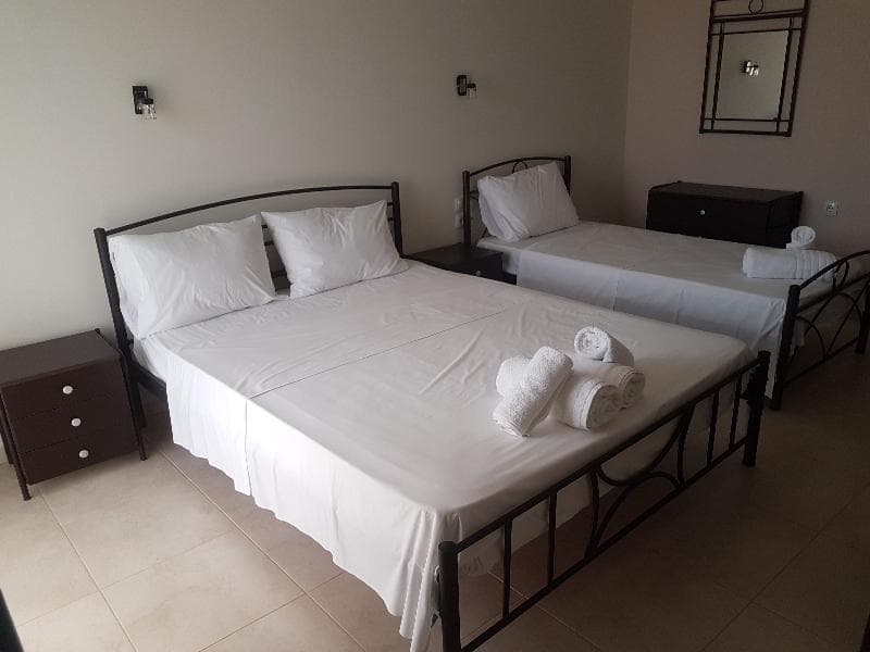 Ocean Hotel 3