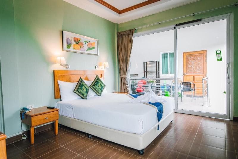 Chilli Hotel & Restaurant photo 1