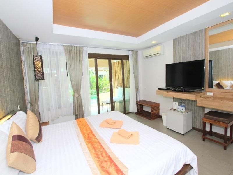 The Hideaway Resort 5